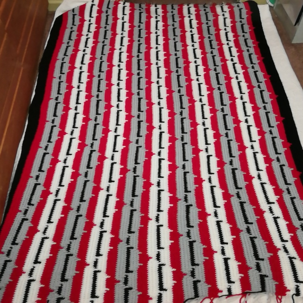 Vintage granny crochet throw